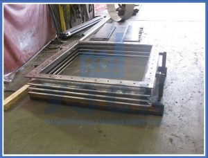 прямоугольные линзовые компенсаторы в Челябинске